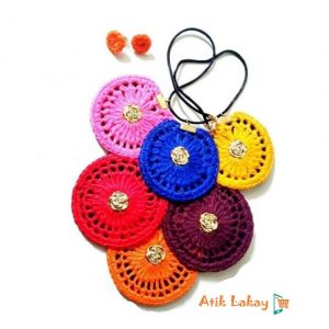 Collier et boucles d'oreilles v4